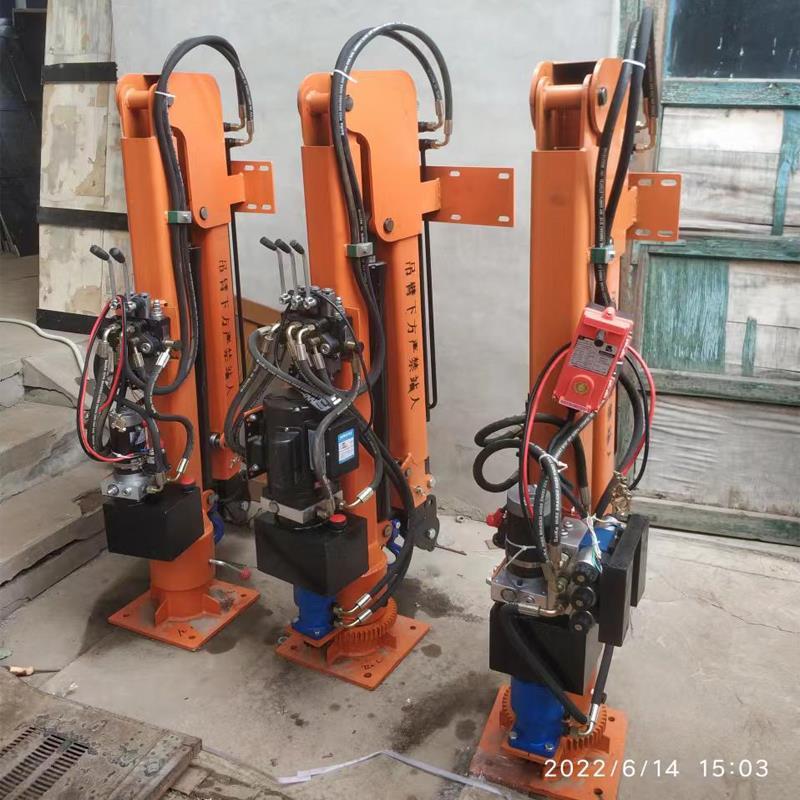 岳塘区重汽蓝牌随车吊 3.2吨 国六动力强 液压驱动 农用自卸起重机
